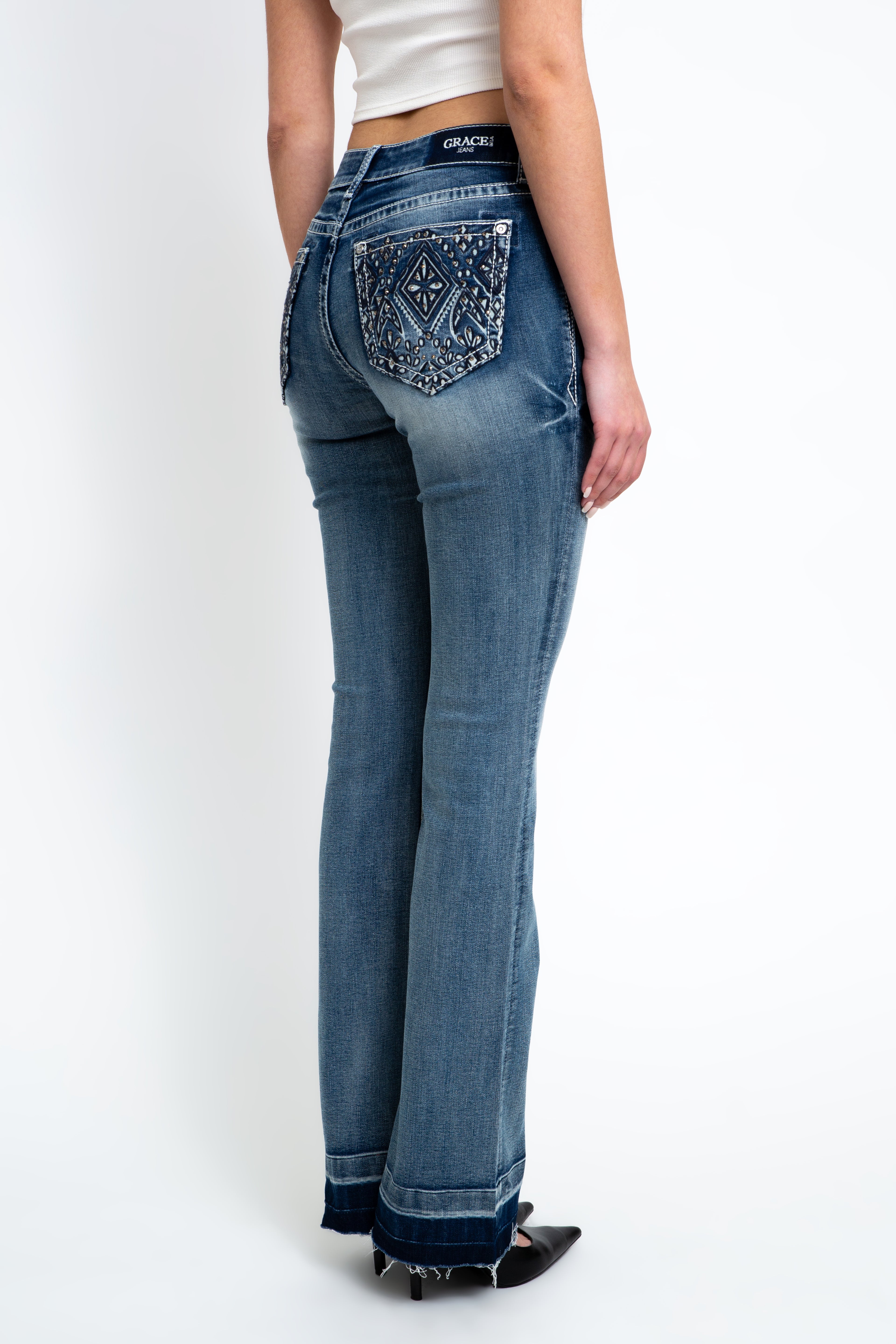 embellish-jeans