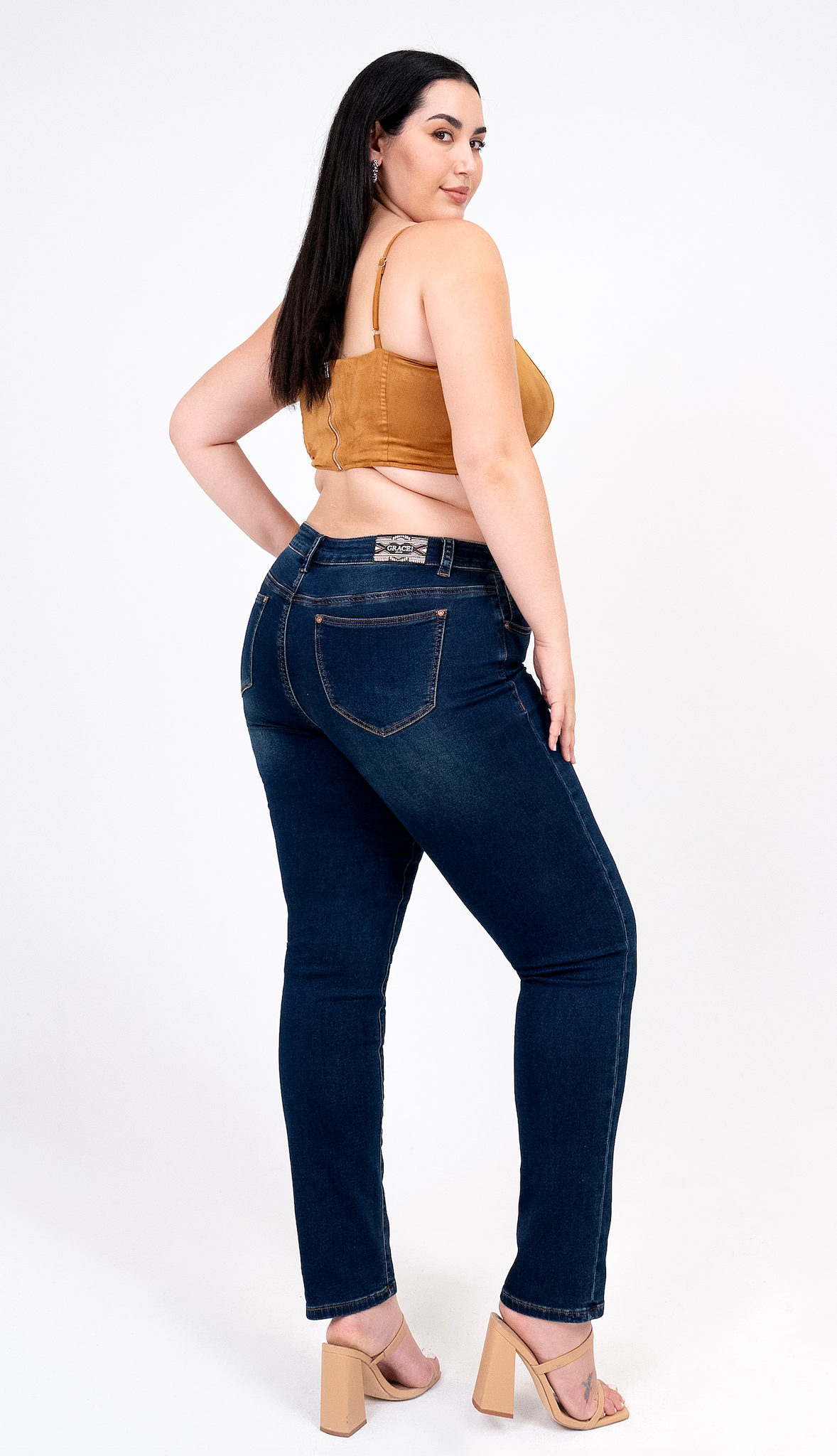 women's-plus-size-blue-jeans