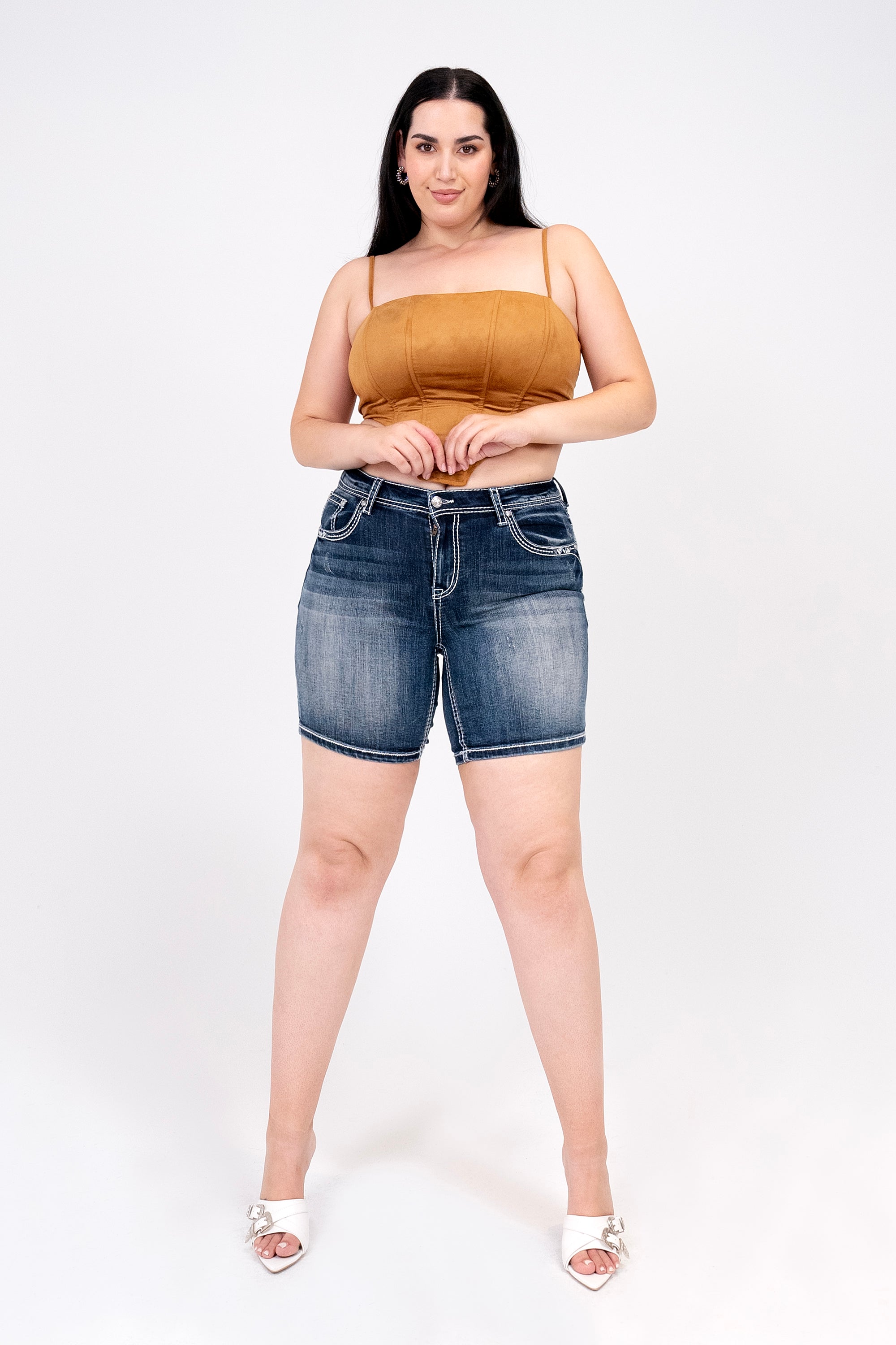 Border Embroidered Plus Size Jean Shorts