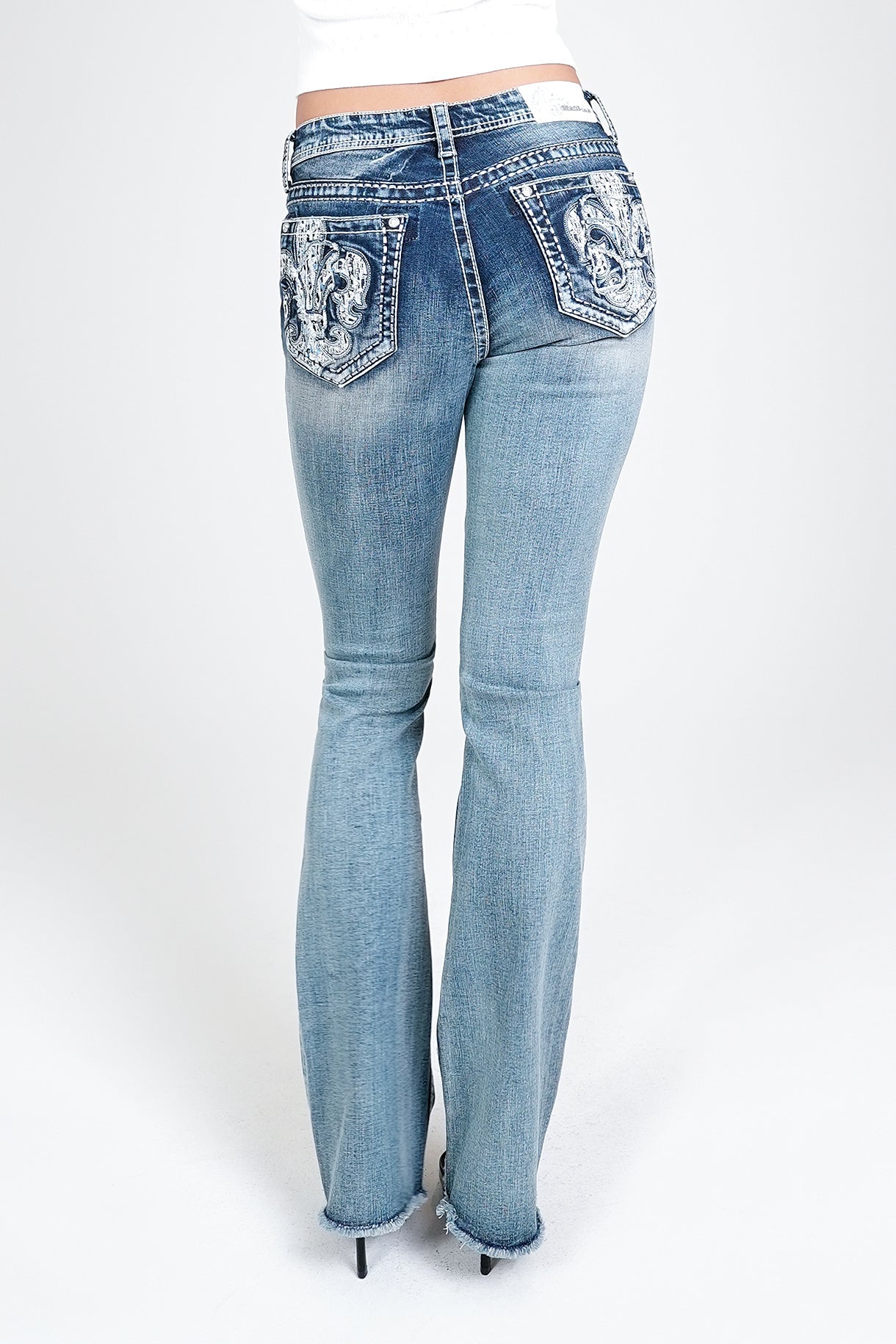 Flu De Lee Embellished Mid Rise Bootcut Jeans flu-de-lee-embellished-mid-rise-bootcut-jeans