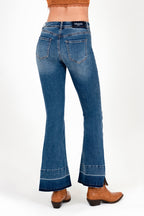 Medium Wash Soft Denim Mid Rise Flared Jeans Grace in LA