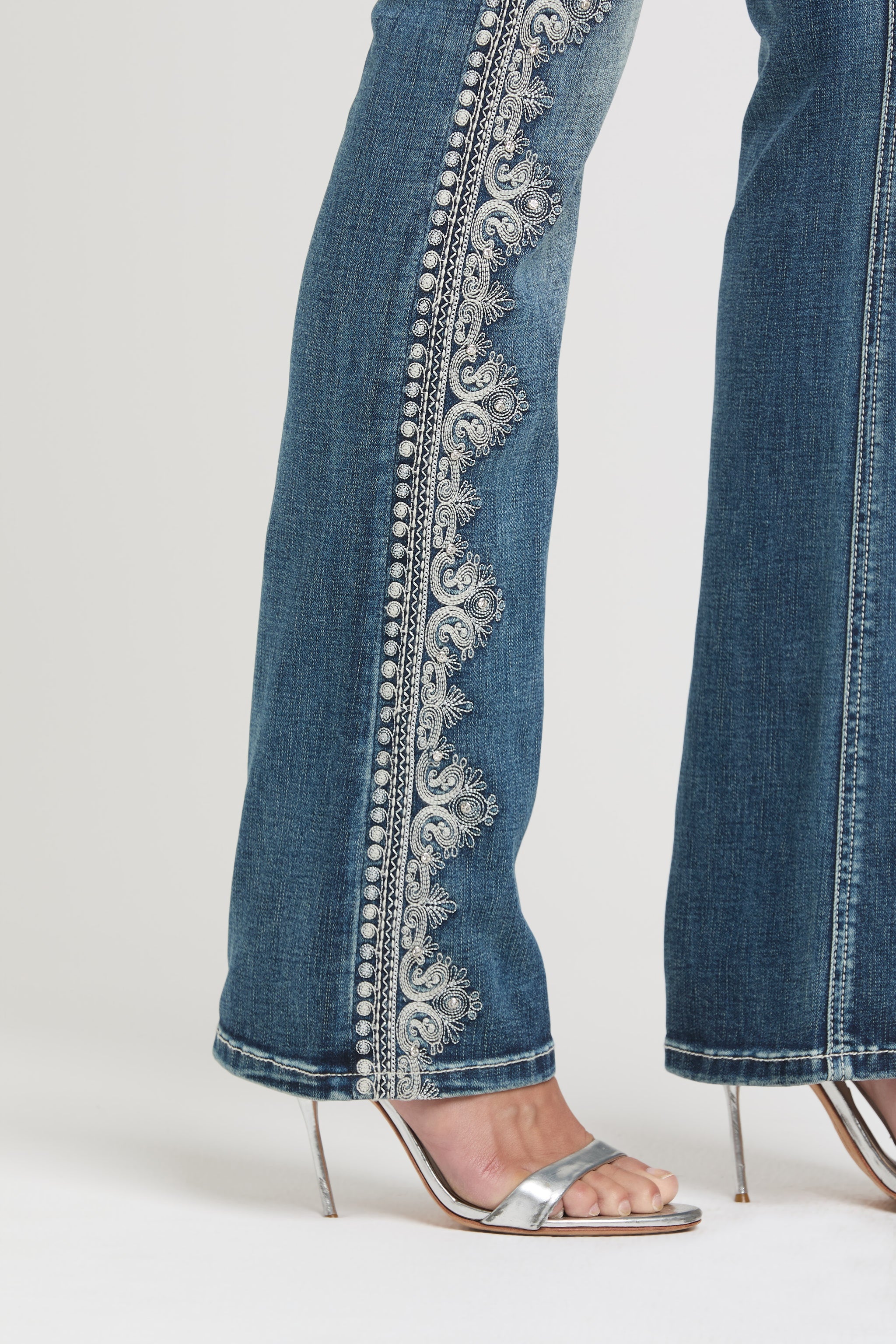 cigarette embroidered jeans women High end hollowed out denim eight tube pants 2026 summer thin high waist stylish denim tube pant 260511 Made with our comfort stretch to keep you comfortable and stylish all day long Side Embroidery Detail Bootcut Jeans