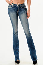 Flu De Lee Yoke Embroidery Mid Rise Bootcut Embroidered Jeans