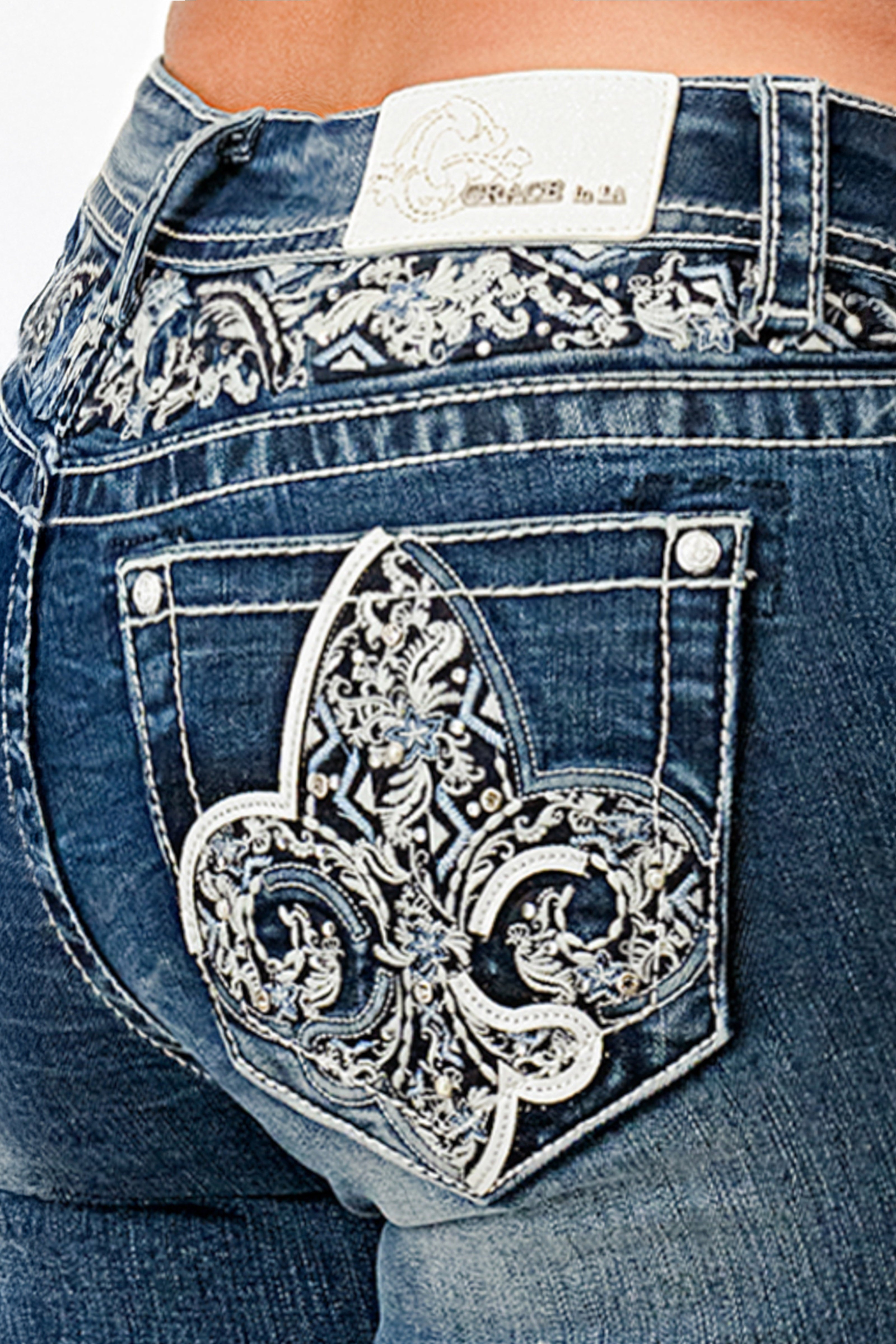 Flu De Lee Yoke Embroidery Mid Rise Bootcut Embroidered Jeans Grace in LA
