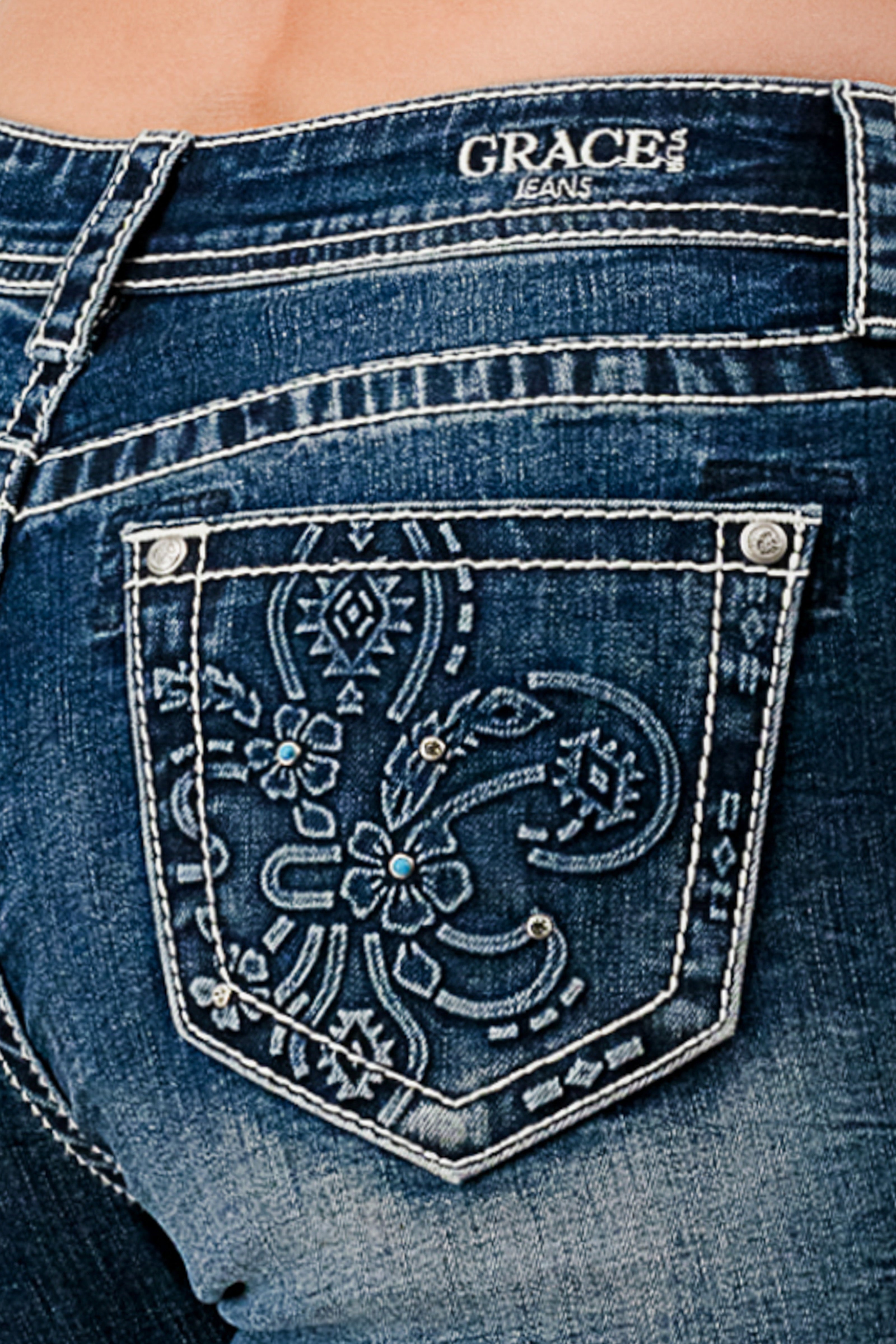 Flu De Lee 3D Mid Rise Bootcut Rhinestone Jeans Grace in LA - Denim