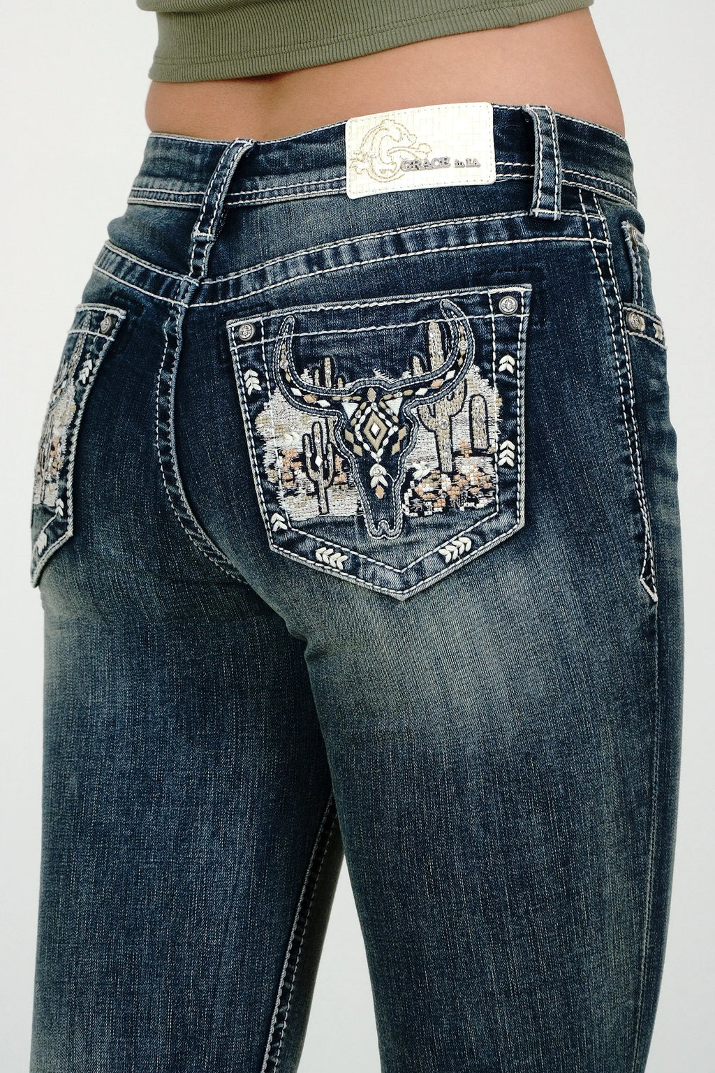 Steer Head /Mountain View Embellished Mid Rise  Bootcut Jeans Grace in LA - Denim