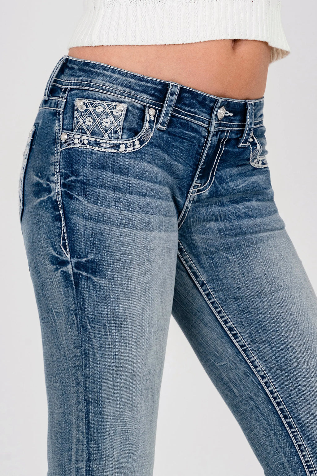Western Embroidered Pocket  Mid Rise  Bootcut Jeans Grace in LA - Denim