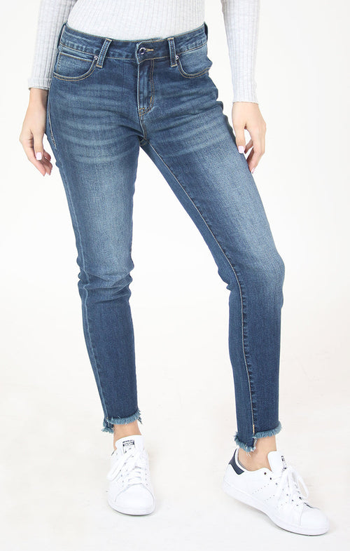 Medium Wash Frayed Hem Mid Rise Skinny Jeans Grace in LA - Denim